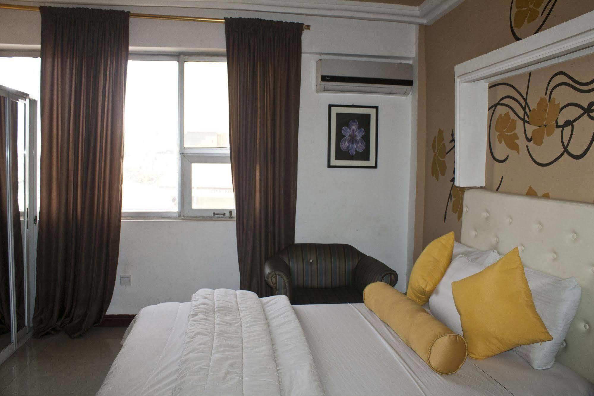 Niagara Hotel Άκρα Εξωτερικό φωτογραφία